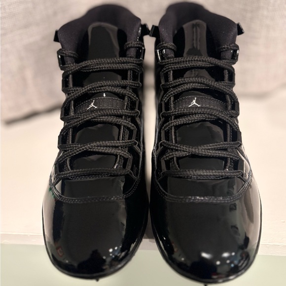 Jordan 11 “Patent Black” Mid TD Football Cleats - Picture 6 of 13
